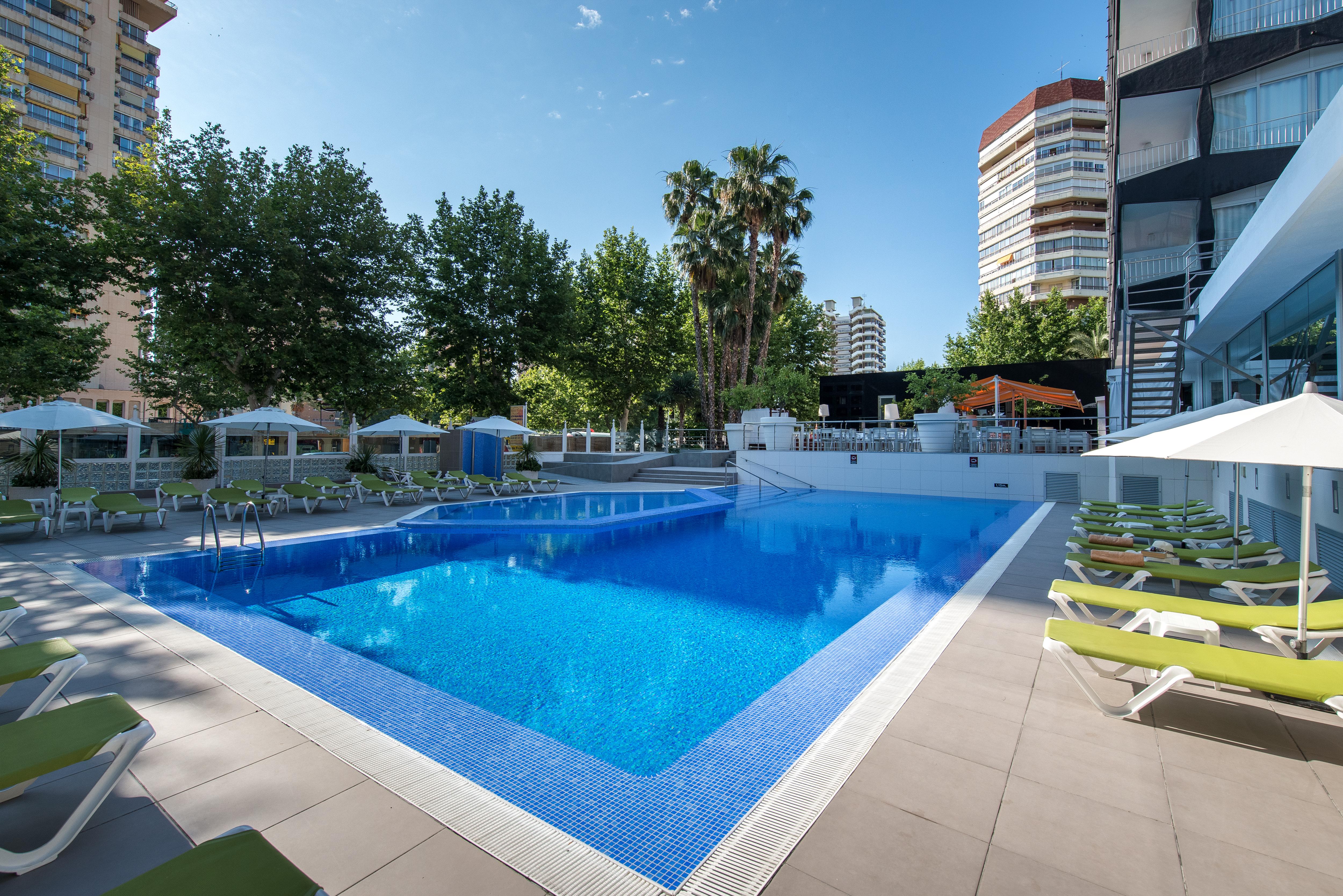 Climia Belroy 4 Sup Aparthotel Benidorm Exterior foto